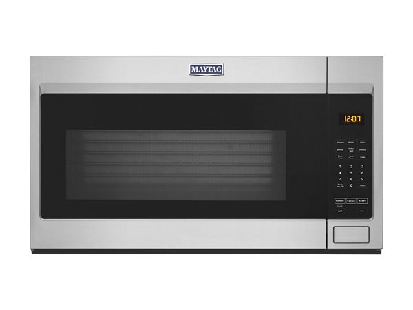 Four à micro-ondes à hotte intégrée avec porte fermée 