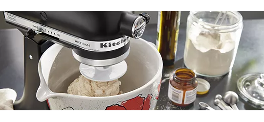 KitchenAid Stand Mixer Matte White Studded 5-Quart Ceramic Mixing