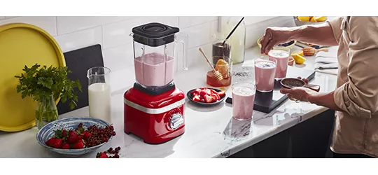 KitchenAid 3-Speed Ice Crushing Blender with 2 Personal Blender