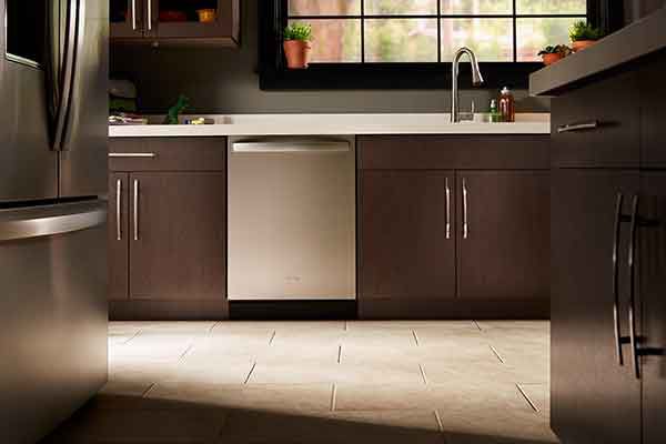 How To Properly Load a Dishwasher