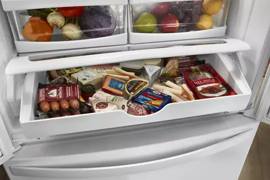 Full-Width, Temperature-Controlled Drawer