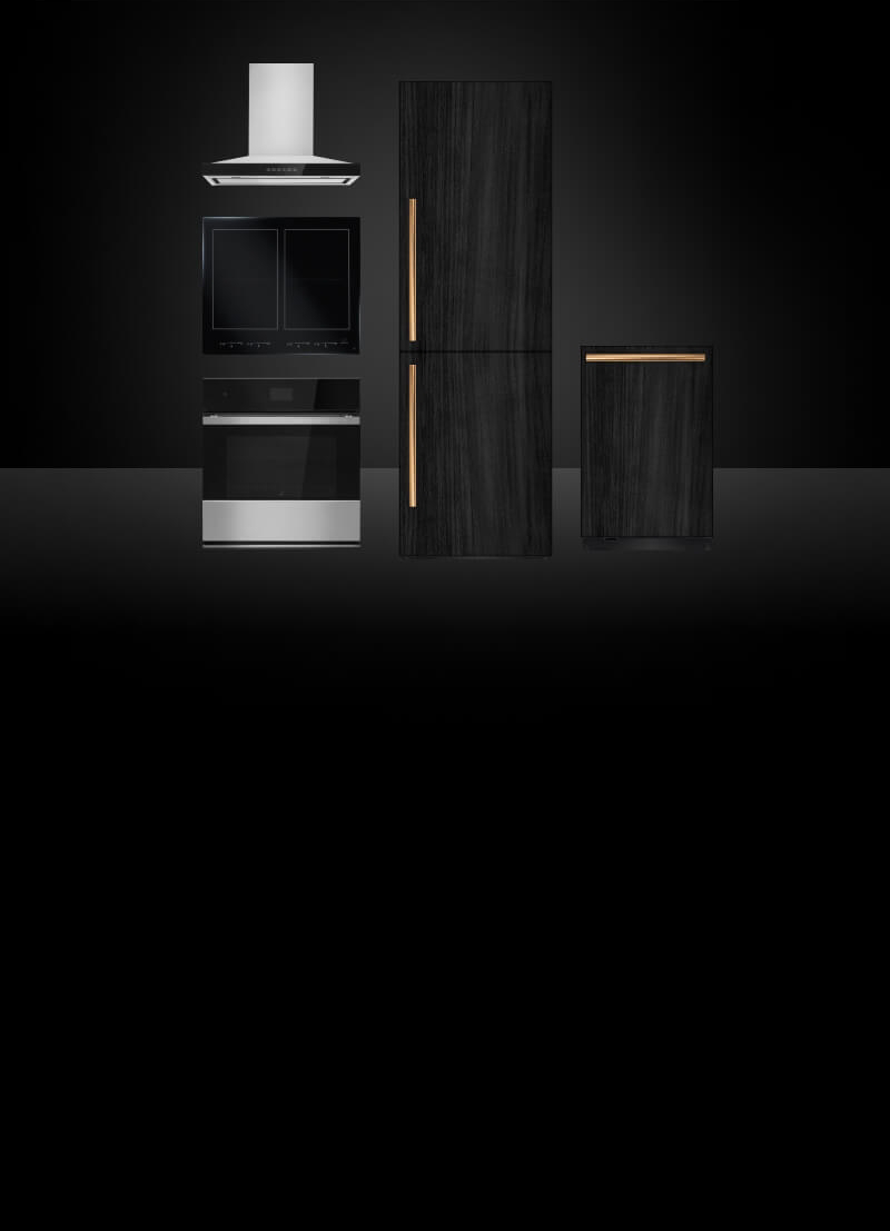 A panel-ready and NOIR™ Design Expression kitchen suite.