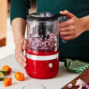 Food Processor VS. Food Chopper Which to Get? KitchenAid