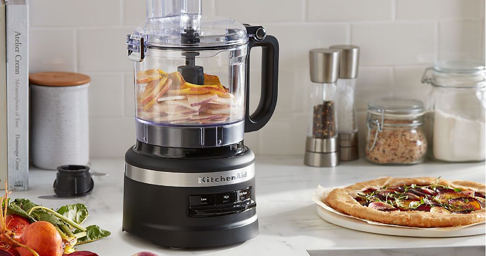 Slicing veggies in food processor