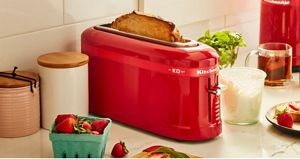 Toaster Buying Guide What You Should Look For KitchenAid