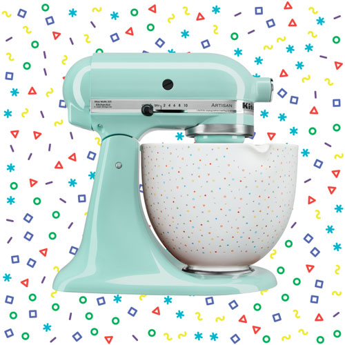 Ice colour Stand Mixer in front of confetti background