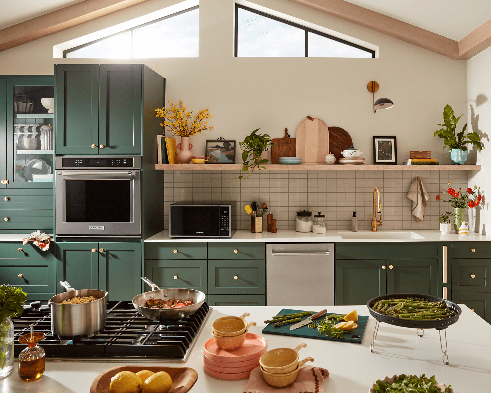 A bold kitchen featuring a suite of KitchenAid® appliances.