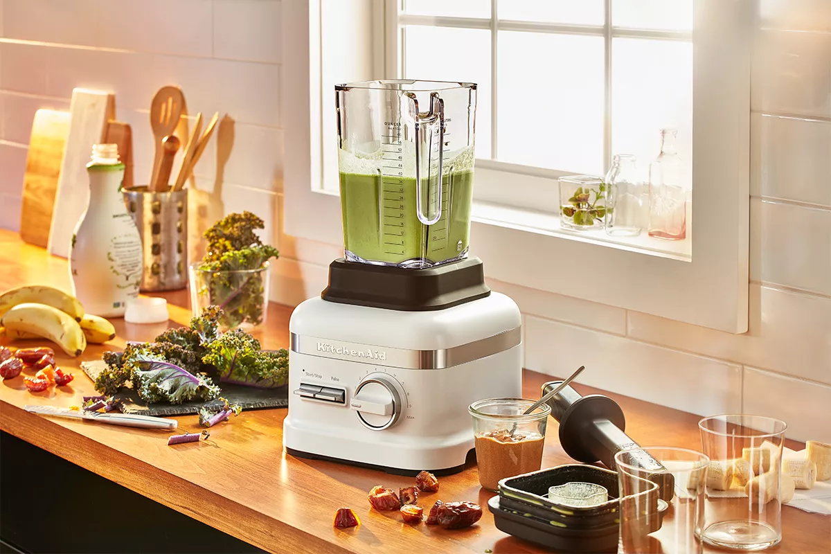 Kitchenaid's fancy Pro Line Series Blender is powerful but fussy