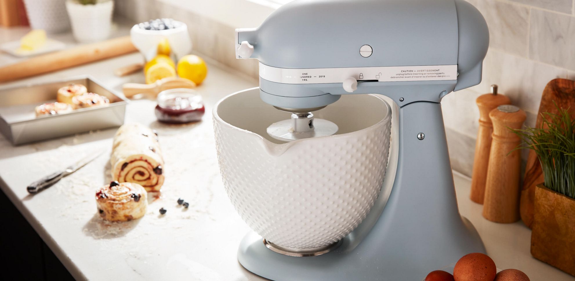 KitchenAid? Classic Plus? stand mixer KSM75SL.