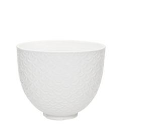 A KitchenAid® Stand Mixer in Dried Rose.