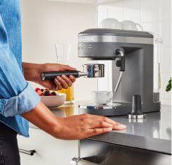 Shop gift ideas from across the KitchenAid brand countertop collection.