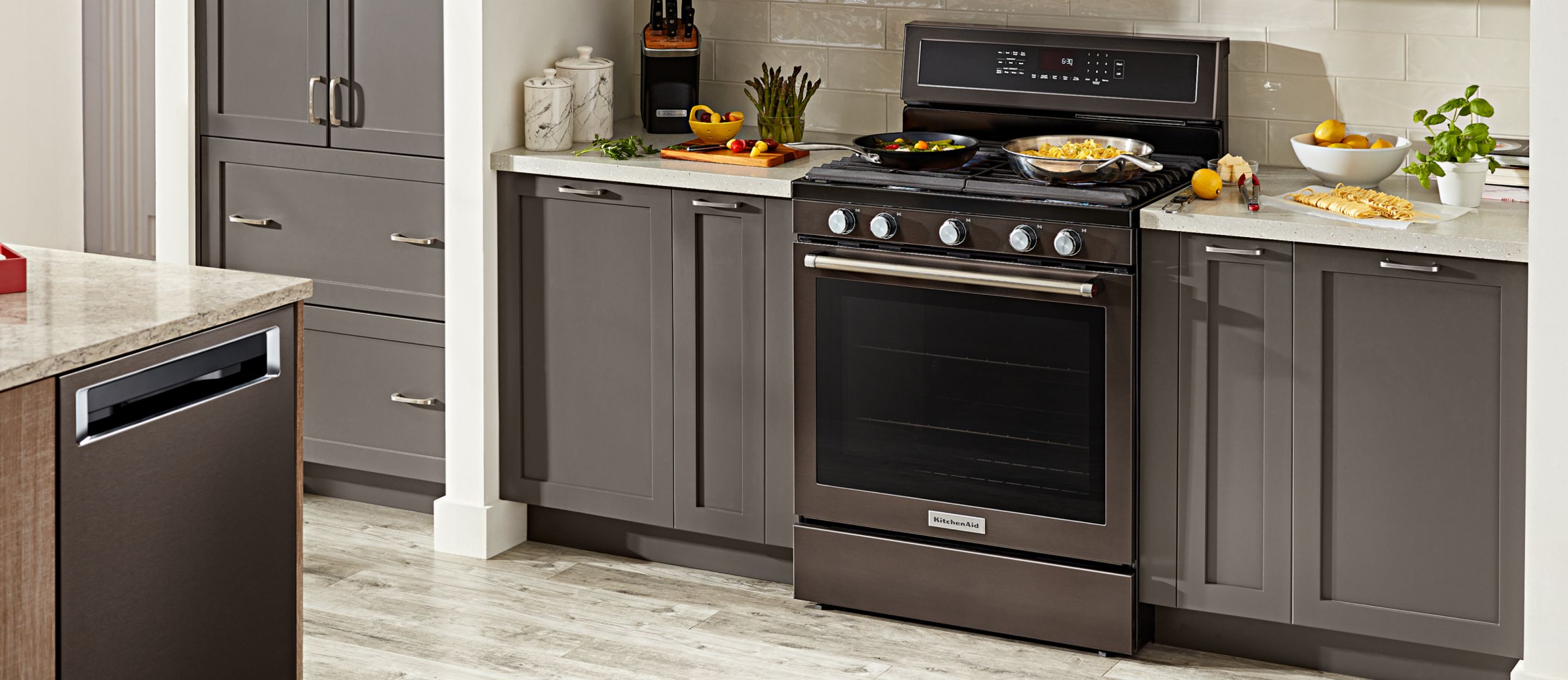 Save with limited-time offers on KitchenAid® major appliances.