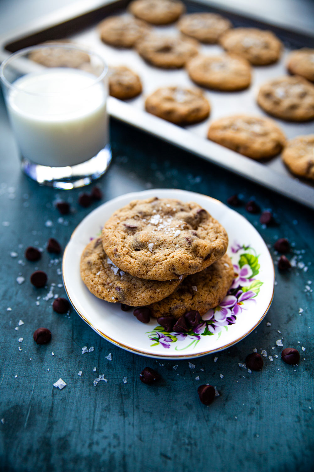 A small plate of cookies with a pinch of salt.
