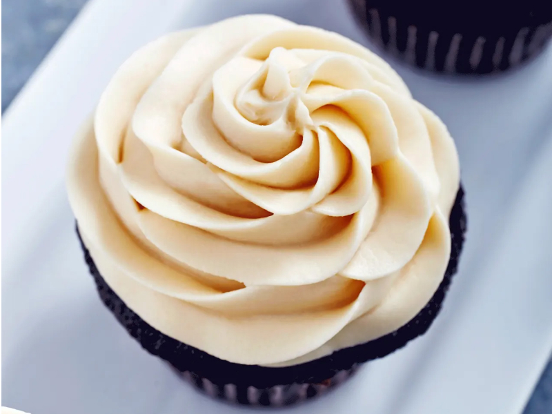 Cupcake with decorative mocha icing