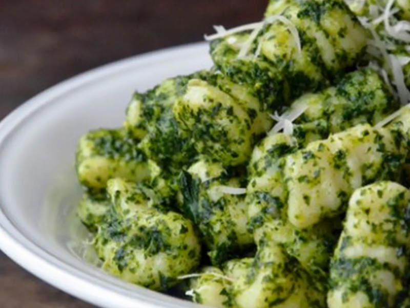 Gnocchi with kale pesto