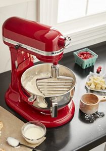pie dough in a kitchenaid mixer