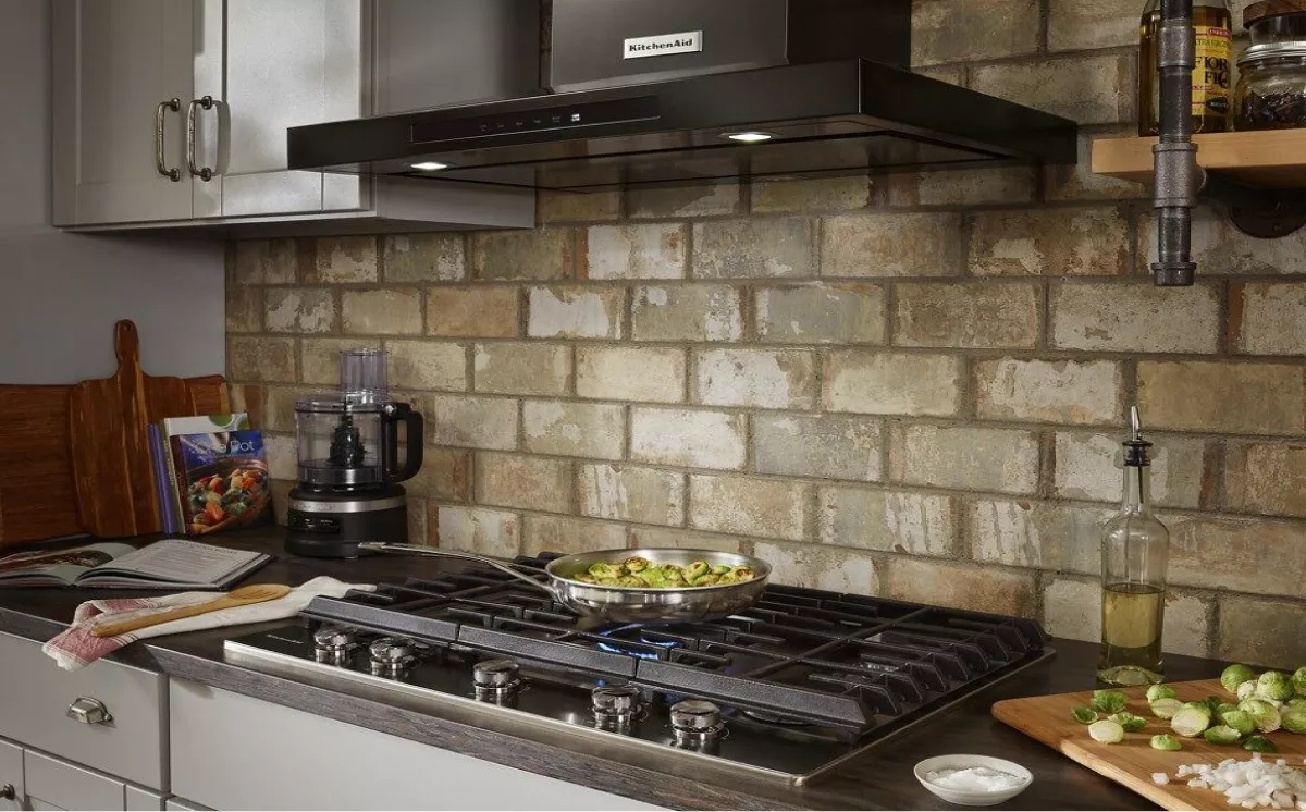 What's the Right Range Hood Height Above a Stove?