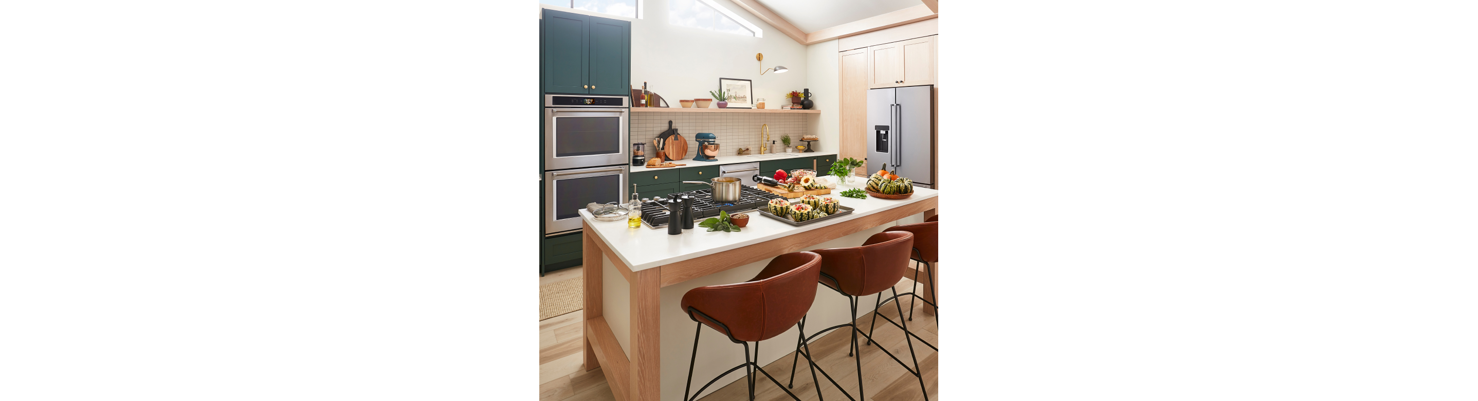 7 Ideas for Creating a Kitchen Designed for Entertaining