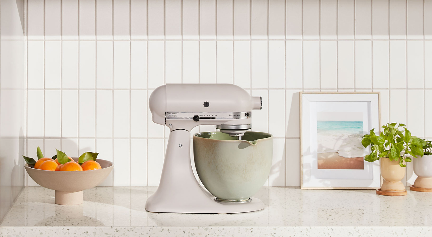 KitchenAid's New Ceramic Mixing Bowls For Their Stand Mixers Are More Than  Just Pretty