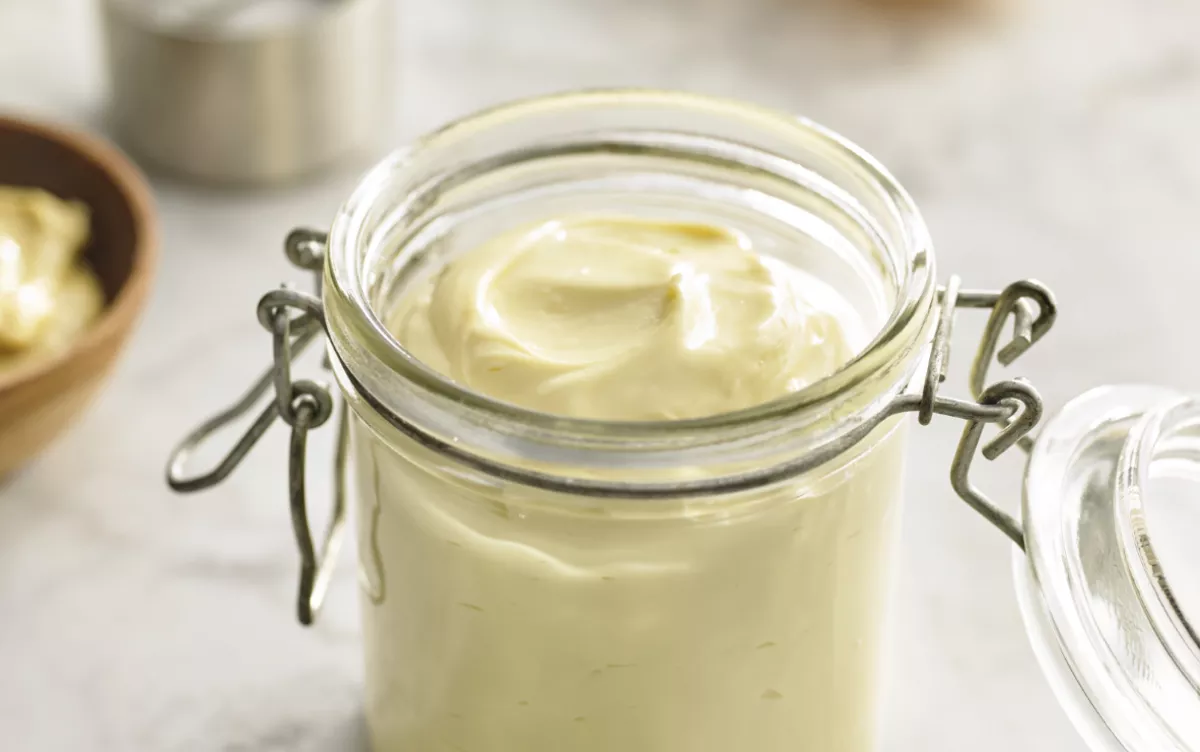 Easy Mayonnaise Homemade in One Minute - My Kids Lick The Bowl