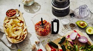 How to Chop, Dice, Slice and Mince Onions in a Food Processor KitchenAid