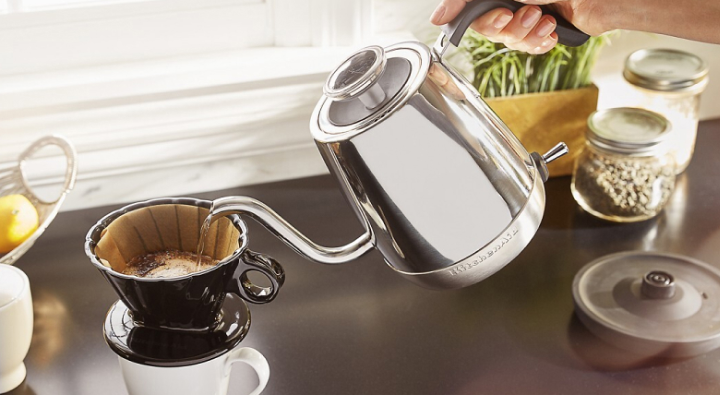 How to Clean an Electric Kettle: Your Complete Guide