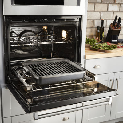 KitchenAid® Grill Attachment in a Smart Oven