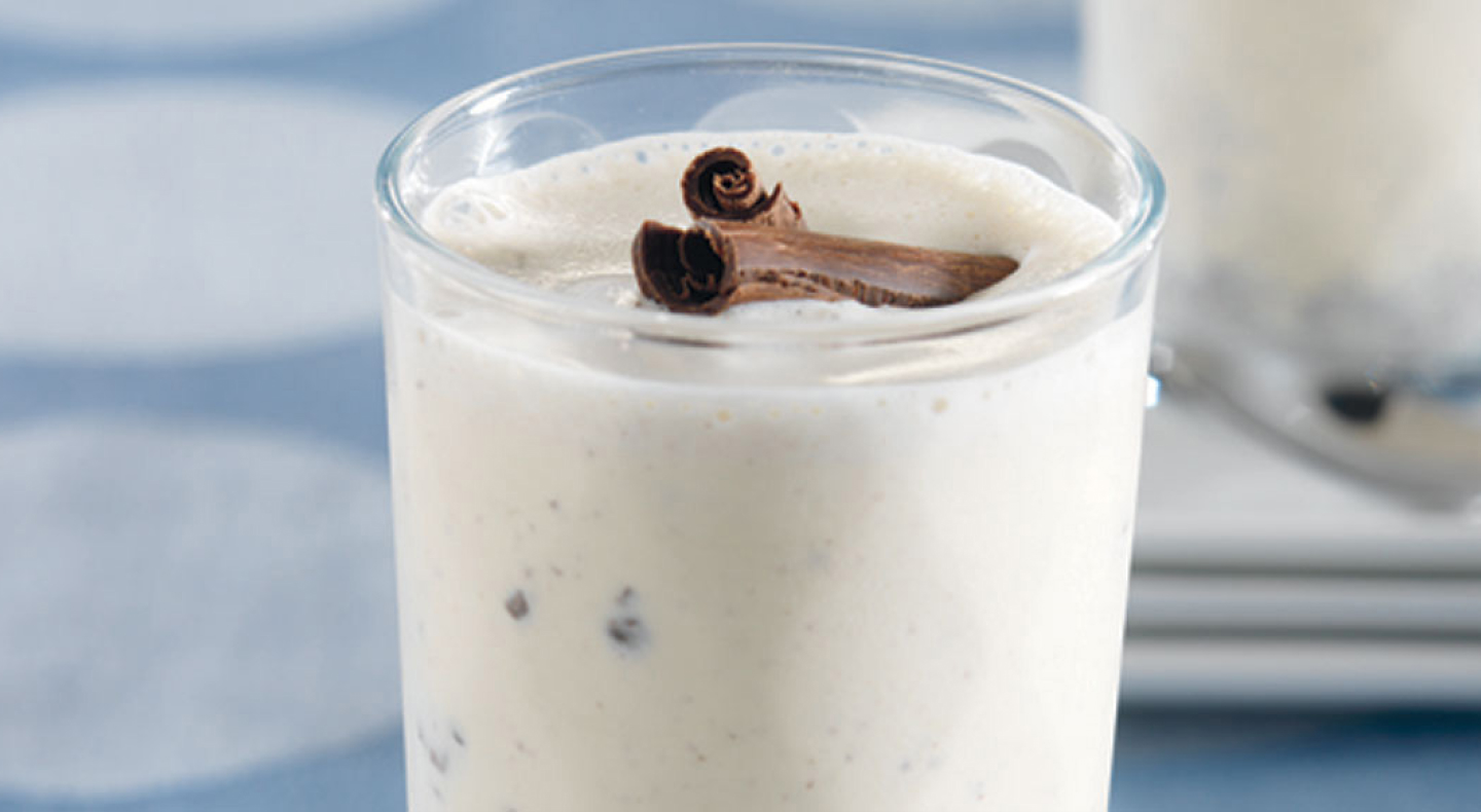 orkest scheiden Korting How to Make a Milkshake in a Blender: An Easy Recipe | KitchenAid
