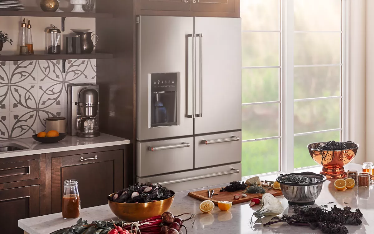 https://kitchenaid-h.assetsadobe.com/is/image/content/dam/business-unit/kitchenaid/en-us/marketing-content/site-assets/page-content/pinch-of-help/how-to-organize-your-french-door-refrigerator/How-to-Clean-French-Door_Thumbnail.png?wid=1200&fmt=webp