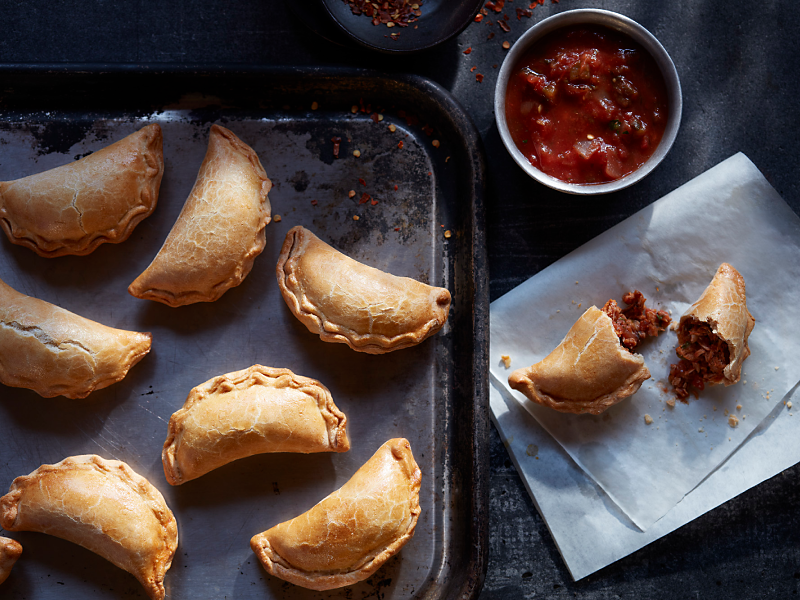 Chicken empanadas with sauce Chicken empanadas with sauce
