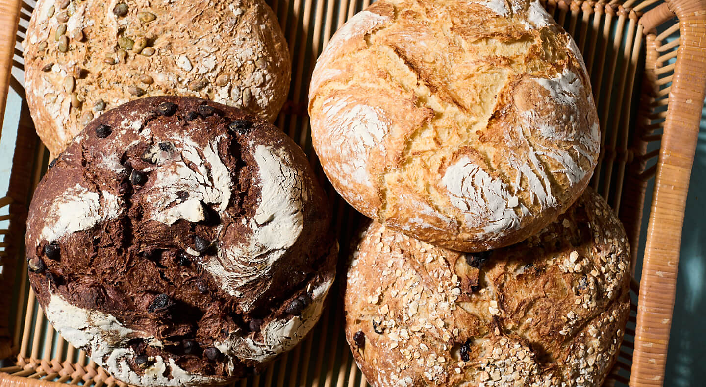 How to Tell if Bread Is Done Baking: 5 Ways