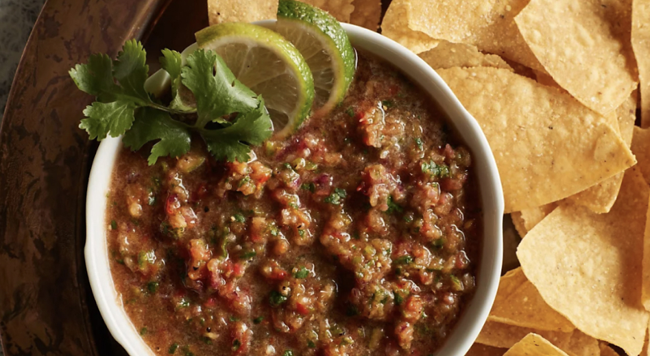 Fresh salsa with chips