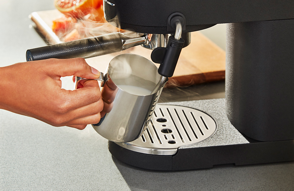Could automatic milk frothers replace the classic steam wand?