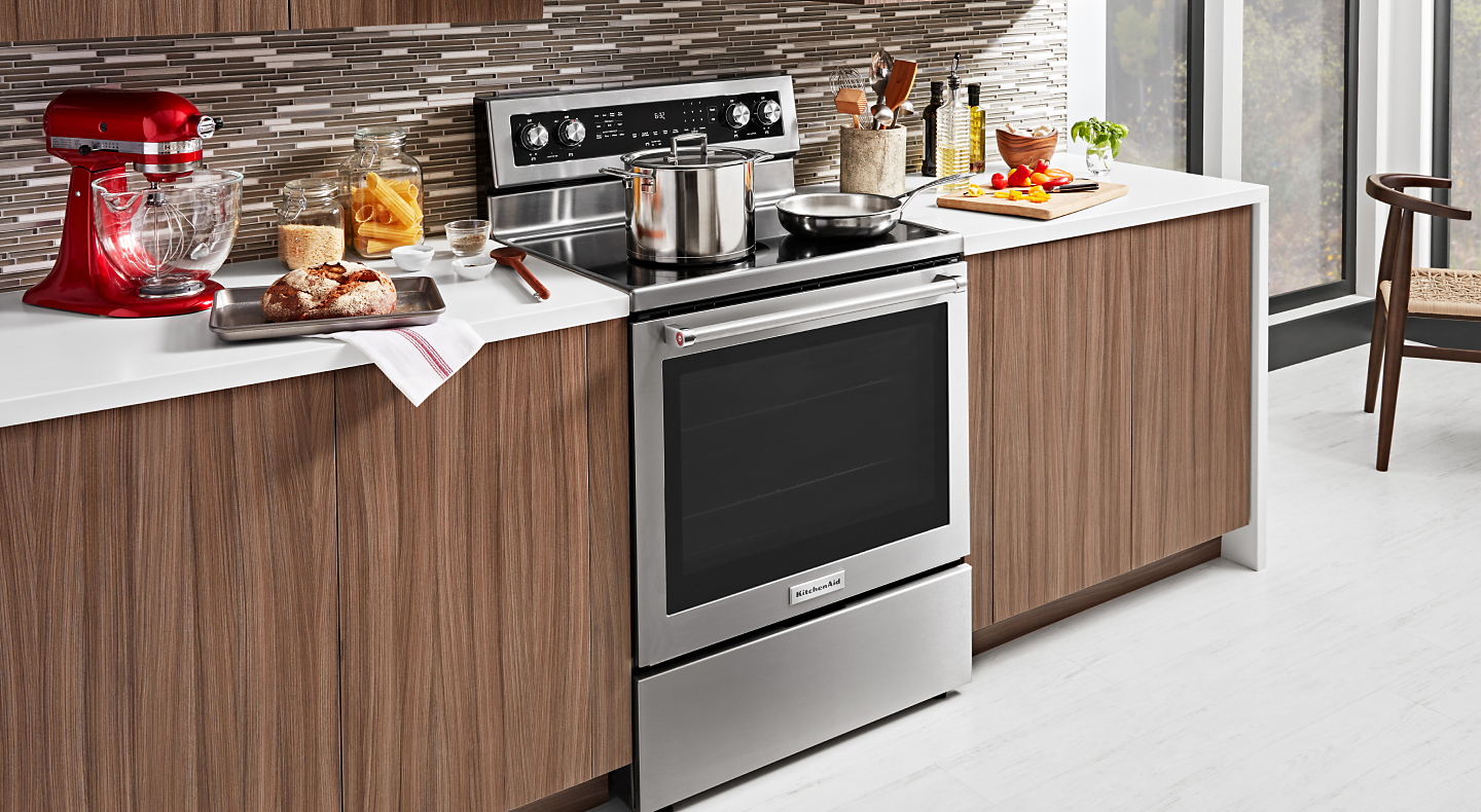 A stainless steel KitchenAid® freestanding gas range.