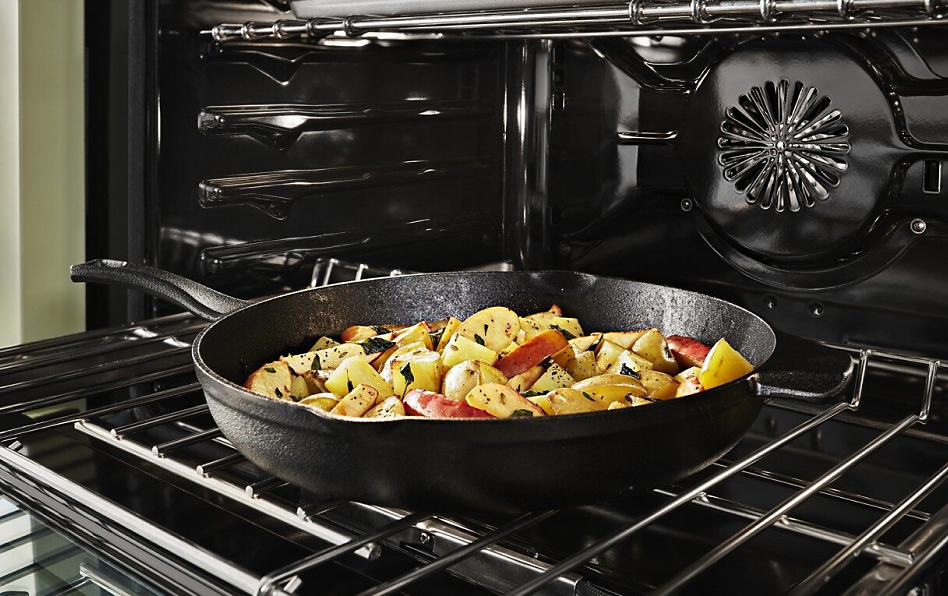 Types of Pans Used in a Convection Oven