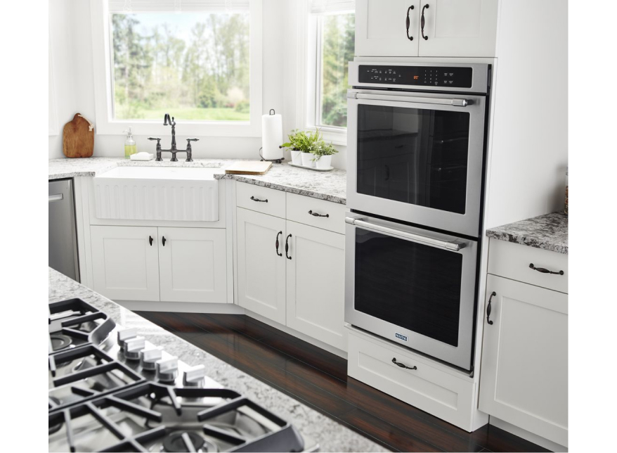 How to choose between a convection oven vs. a conventional oven.