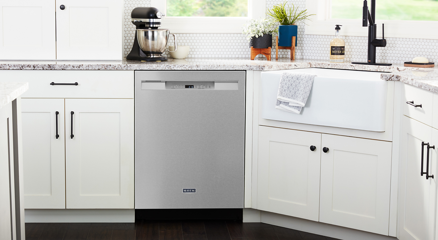 Stainless steel front control dishwasher