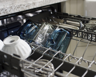 Cups on dishwasher rack