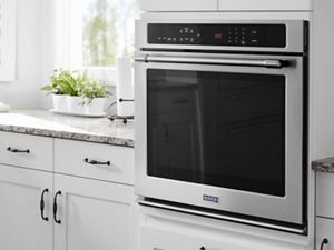 How Do Ovens Work to Cook Your Food? Maytag