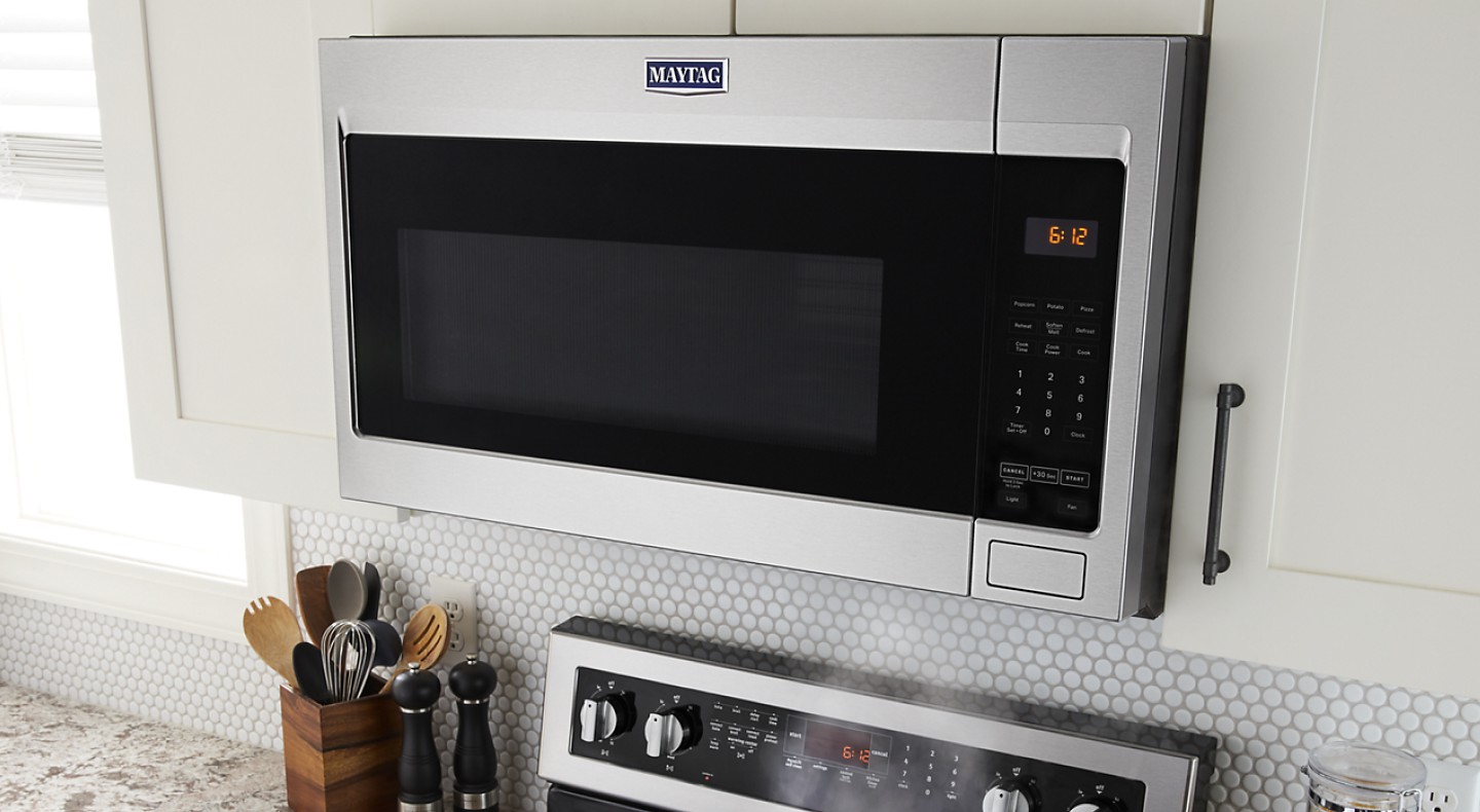 https://kitchenaid-h.assetsadobe.com/is/image/content/dam/business-unit/maytag/en-us/marketing-content/site-assets/page-content/oc-articles/how-to-choose-different-types-of-ovens/how-to-choose-different-types-of-ovens_Image-Desktop_5.png?fmt=png-alpha&qlt=85,0&resMode=sharp2&op_usm=1.75,0.3,2,0&scl=1&constrain=fit,1