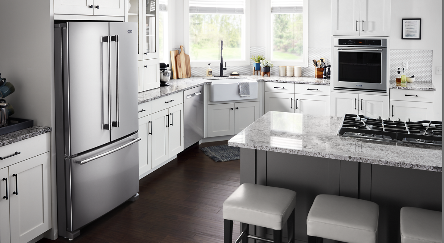 https://kitchenaid-h.assetsadobe.com/is/image/content/dam/business-unit/maytag/en-us/marketing-content/site-assets/page-content/oc-articles/how-to-choose-different-types-of-ovens/how-to-choose-different-types-of-ovens_Image-Desktop_6.png?fmt=png-alpha&qlt=85,0&resMode=sharp2&op_usm=1.75,0.3,2,0&scl=1&constrain=fit,1