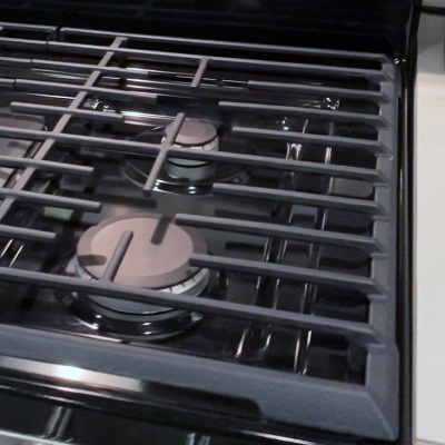 Clean grates on a clean stovetop