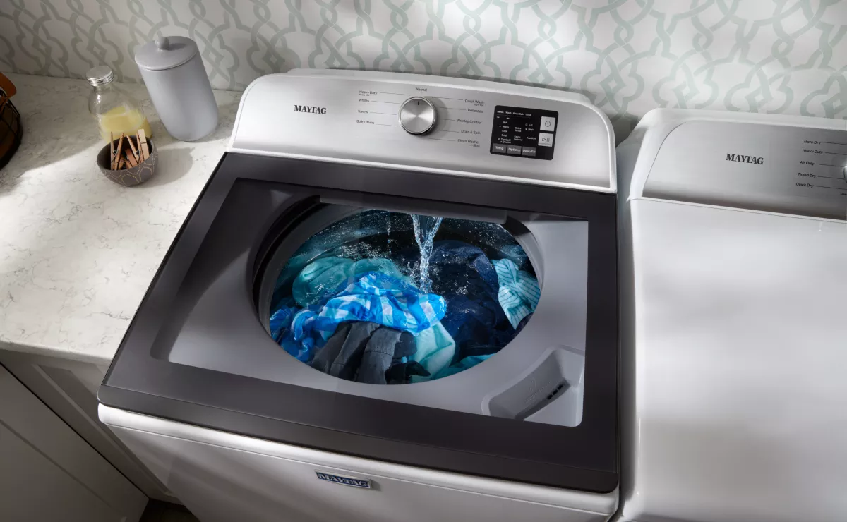 https://kitchenaid-h.assetsadobe.com/is/image/content/dam/business-unit/maytag/en-us/marketing-content/site-assets/page-content/oc-articles/how-to-do-laundry/how-to-do-laundry_Thumbnail.jpg?wid=1200&fmt=webp