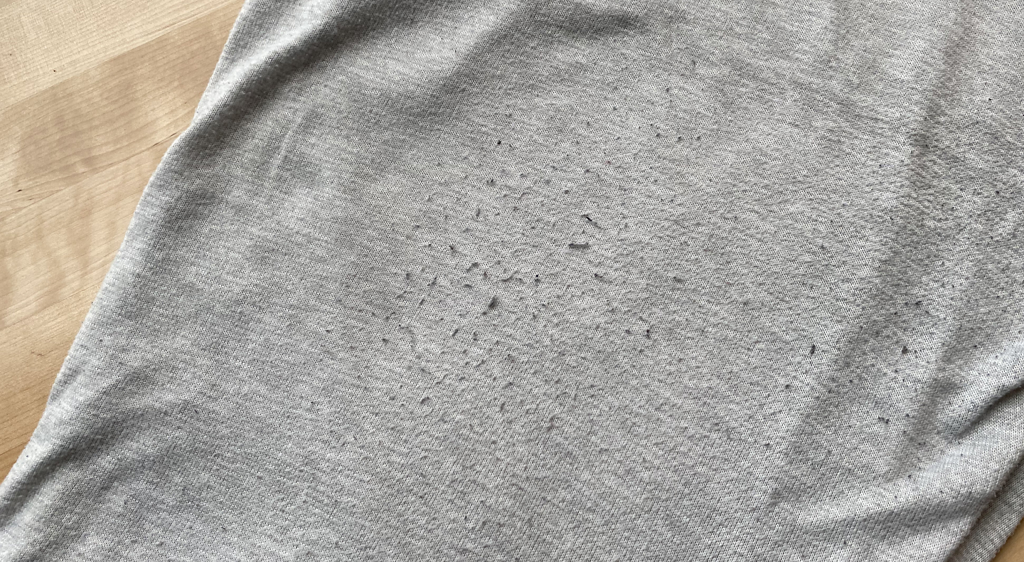 How to Fix Pilling on Sweatpants?