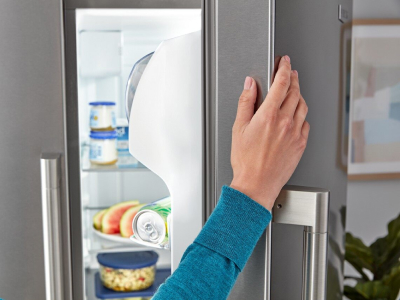 Hand opening refrigerator door
