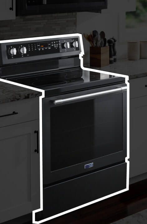 Highlighted electric freestanding range