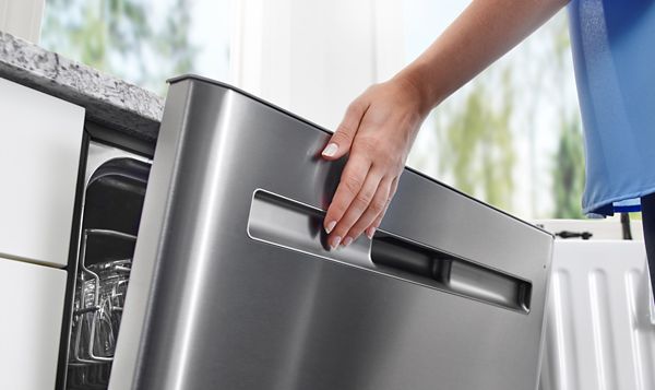 Dishwasher Hard Food Disposer Vs. Filtration Options