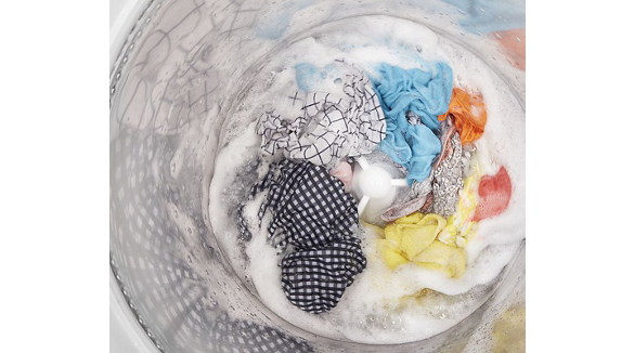 How Whirlpool washers without agitators clean.