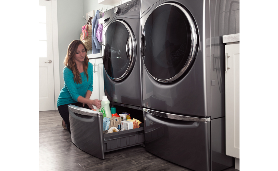 Pedestals can hold the supplies to get dried paint out of clothes