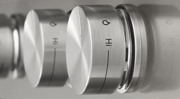 The knobs on a Whirlpool® Range